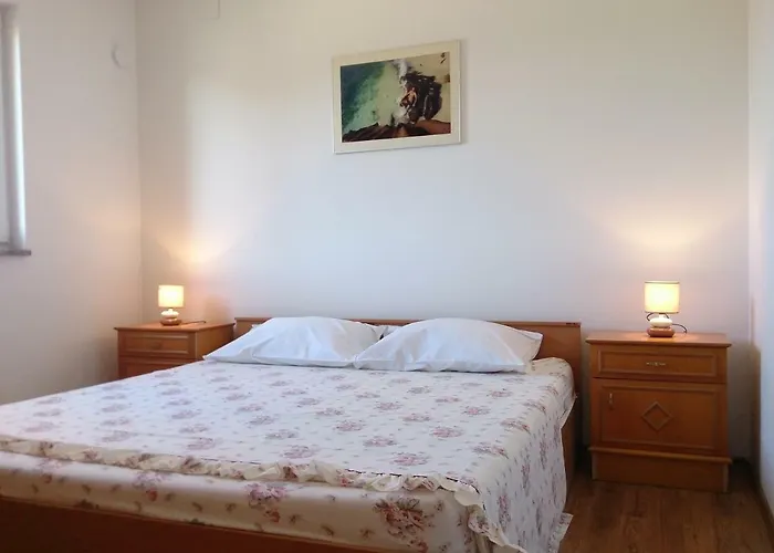 Eric I Paolo Apartman *