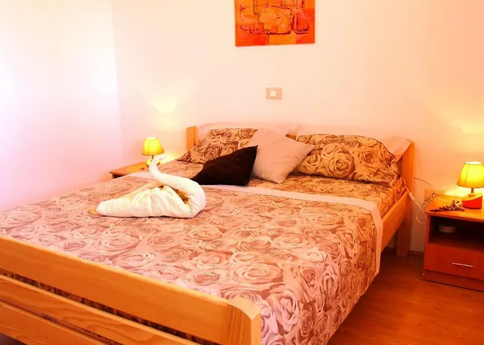 Apartman Eric I Paolo *